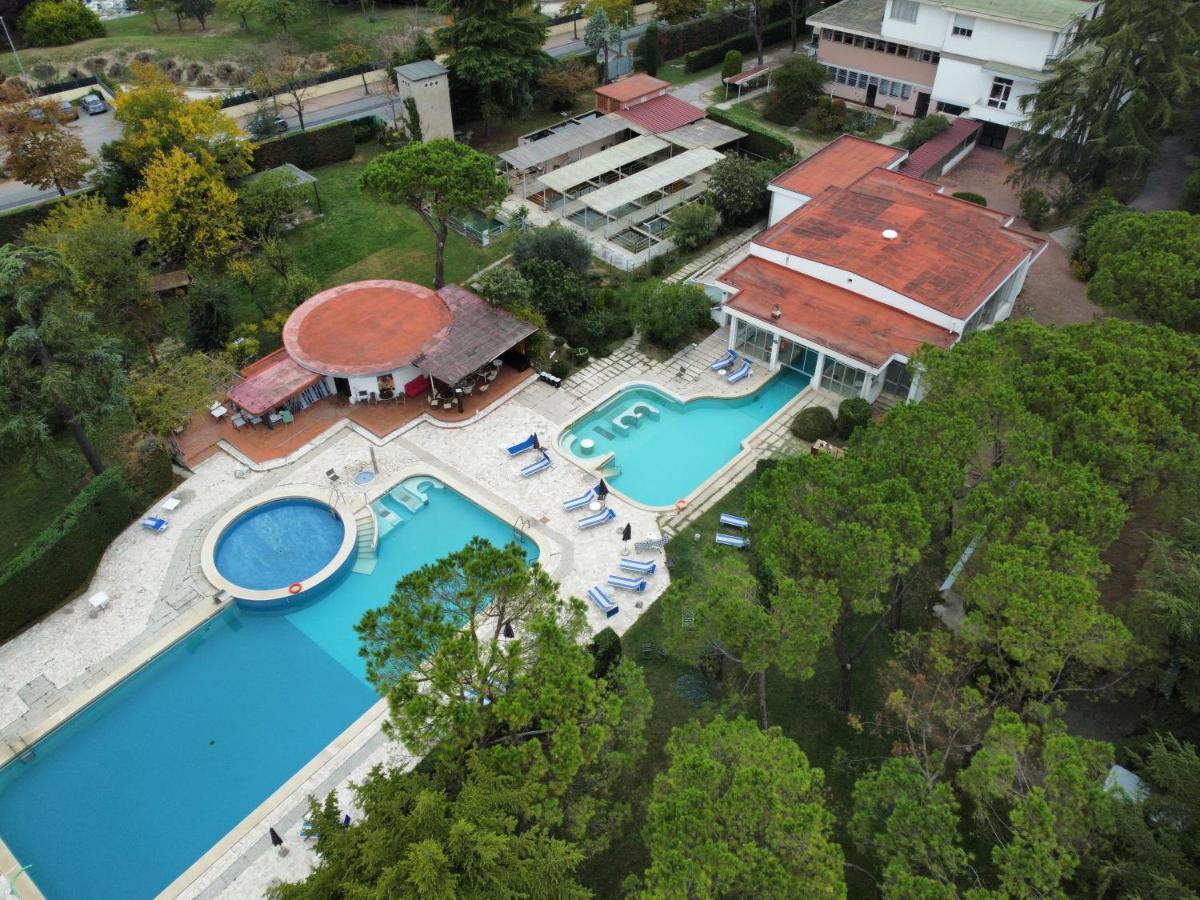Hotel Terme Vulcania Montegrotto Terme Bagian luar foto